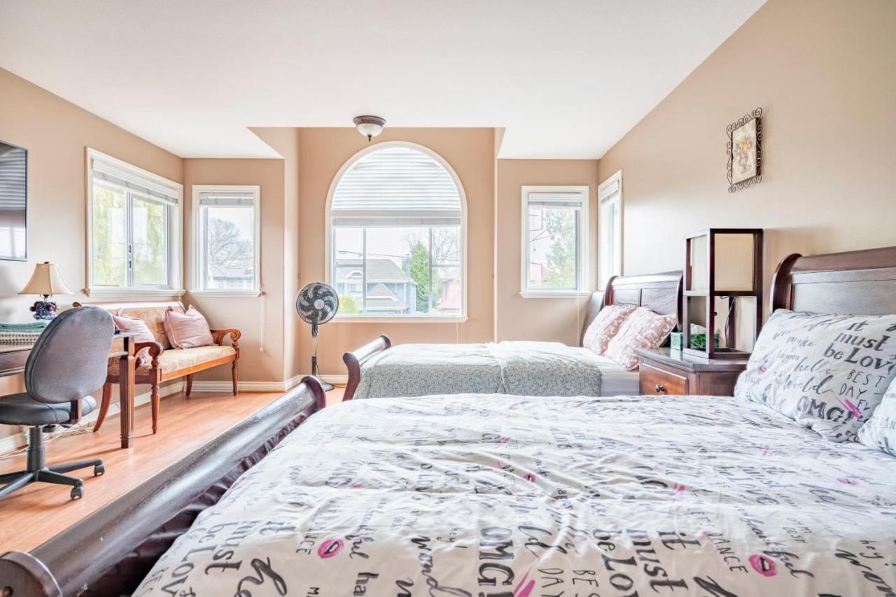 Fraser River Richmond Bed And Breakfast Ngoại thất bức ảnh