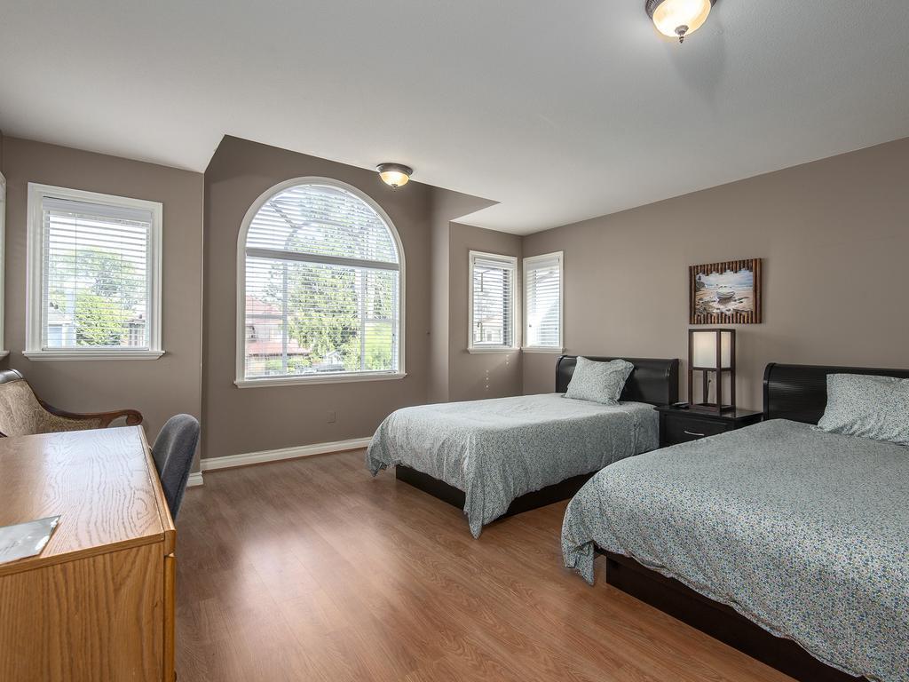 Fraser River Richmond Bed And Breakfast Ngoại thất bức ảnh